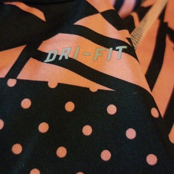 Nike training capris - Picture 7 of 7